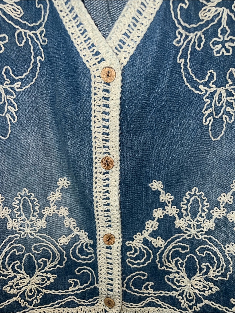Commense Blue Embroidered vest - Picture 4 of 5